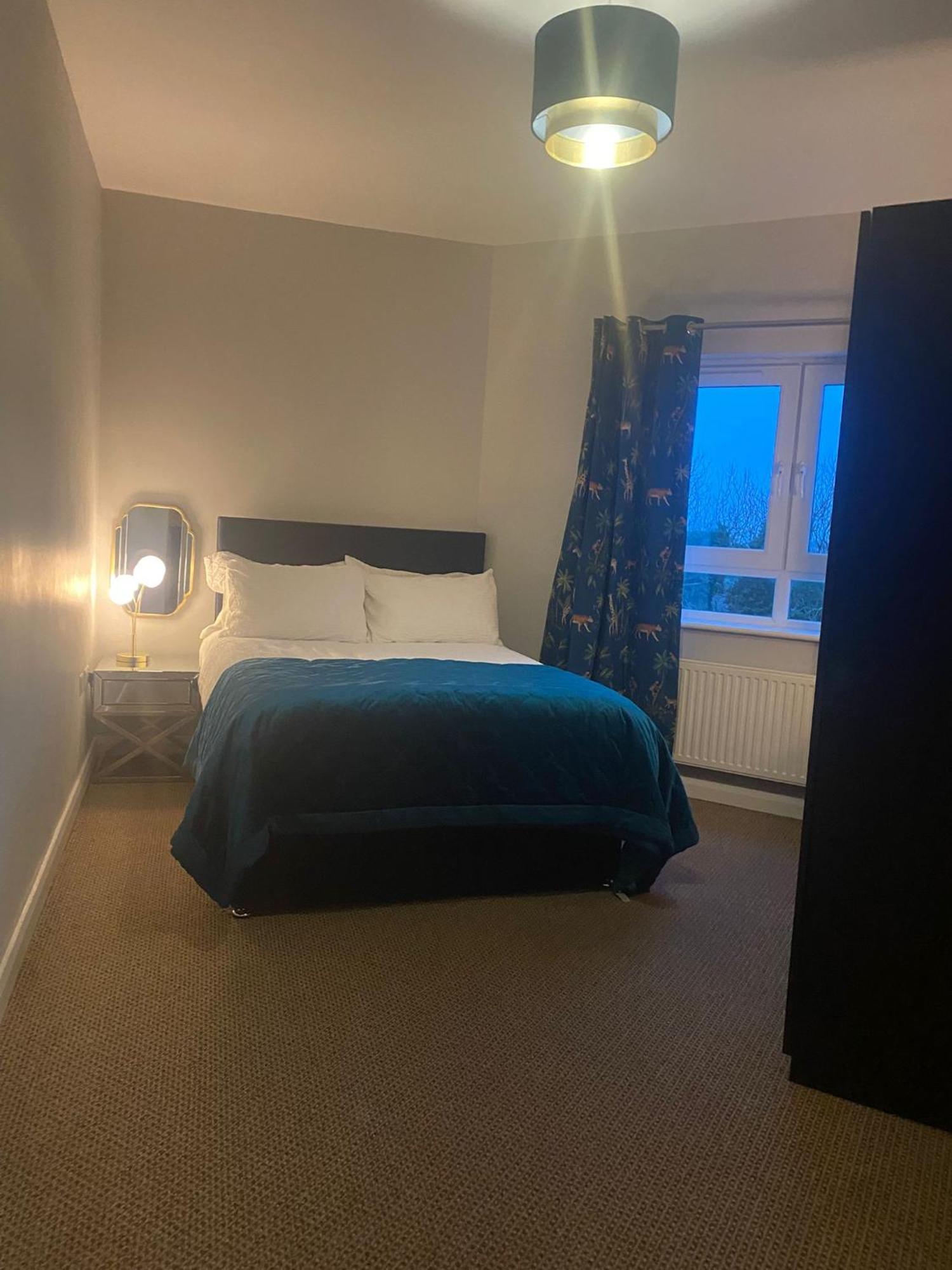 Hastings Apartments Extra Large Self Catering Apt Tourism Certified Free Parking Wifi Belfast Exteriör bild